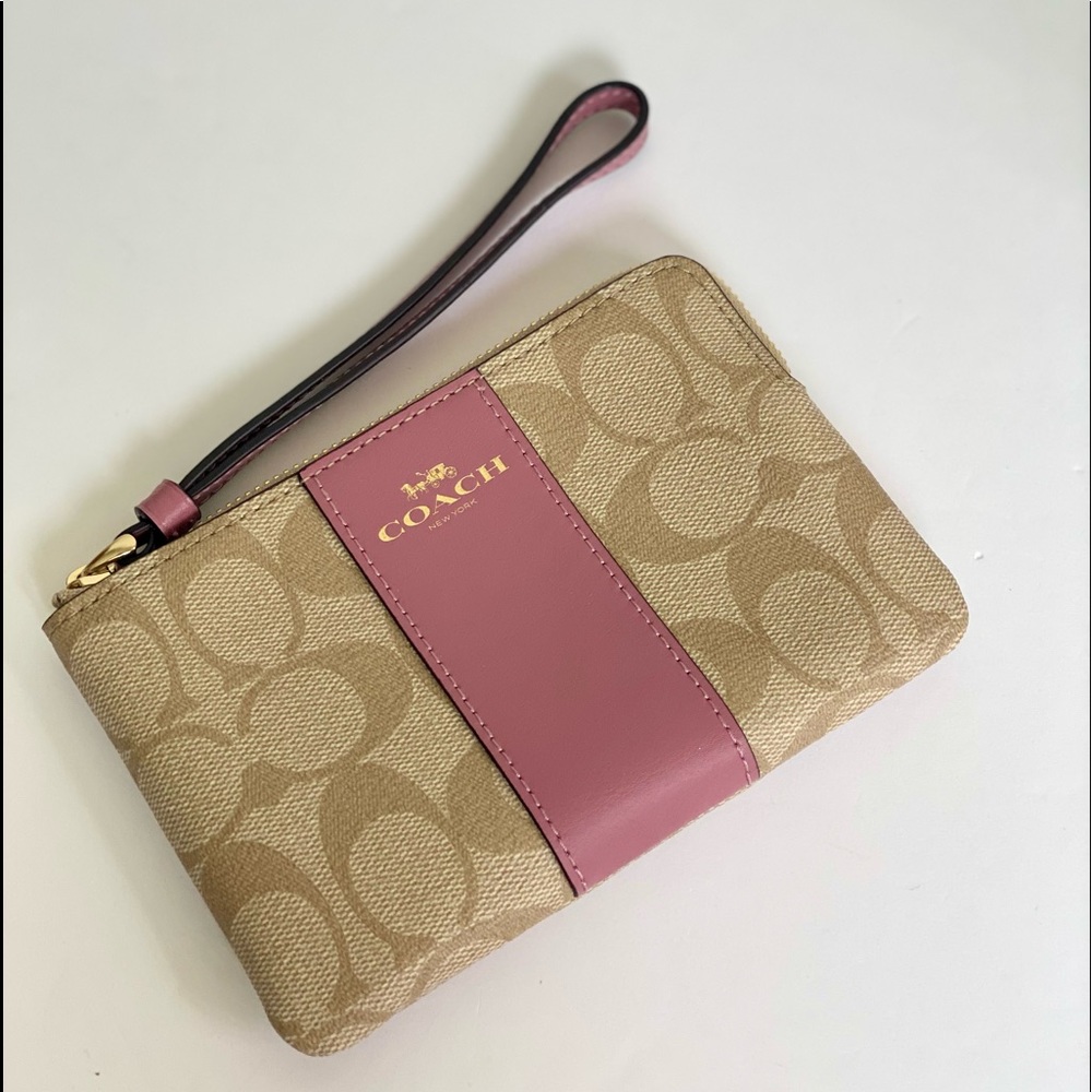 Corner Zip Wallet Wristlet - Picture 8 of 10